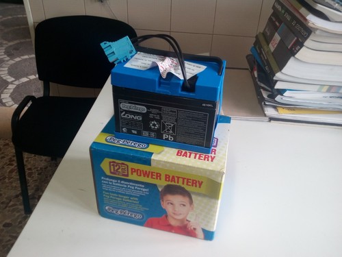 Batteria volt ampere - batteria, 12